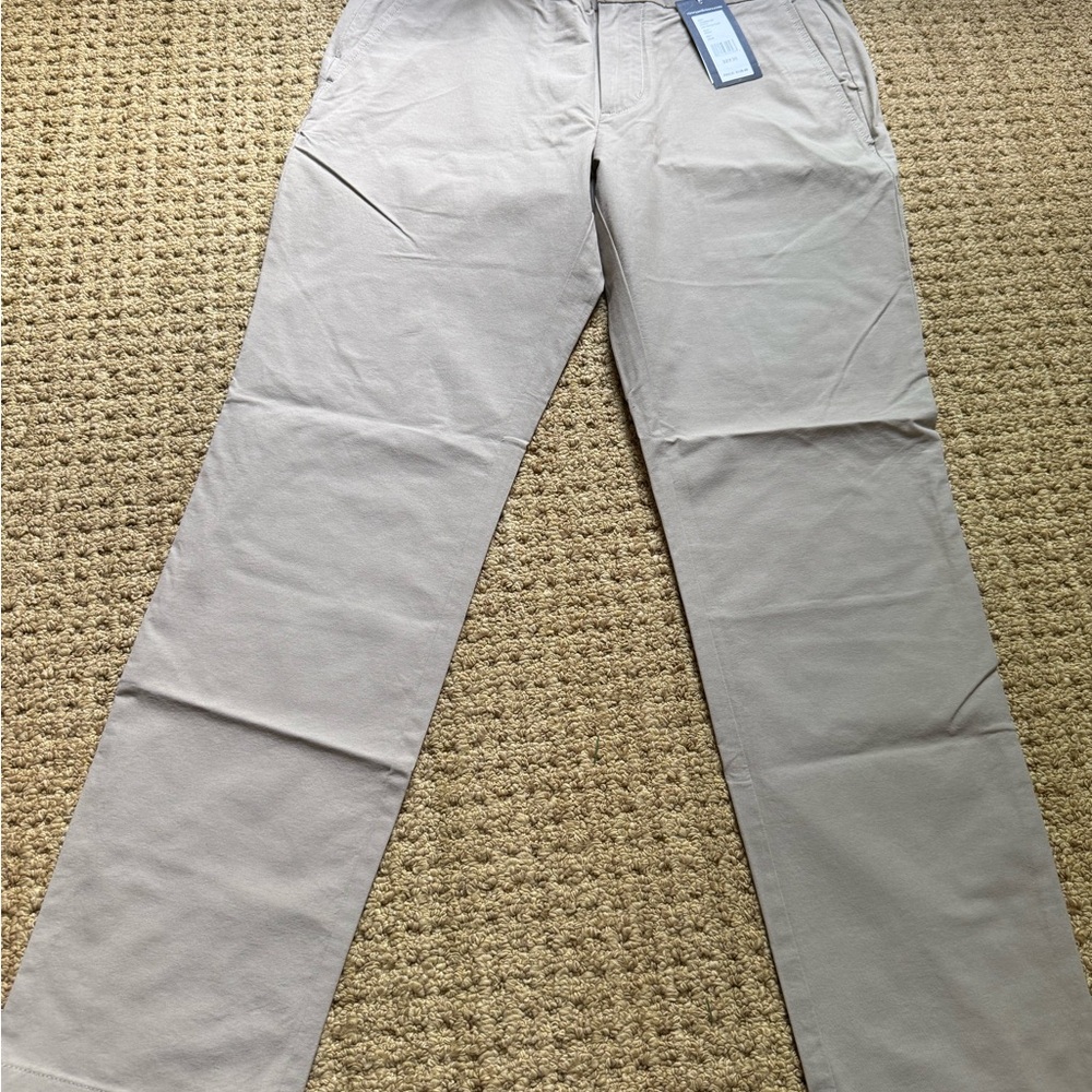 Vineyard Vines On The Go Performance Pants NWT Khaki 32x30